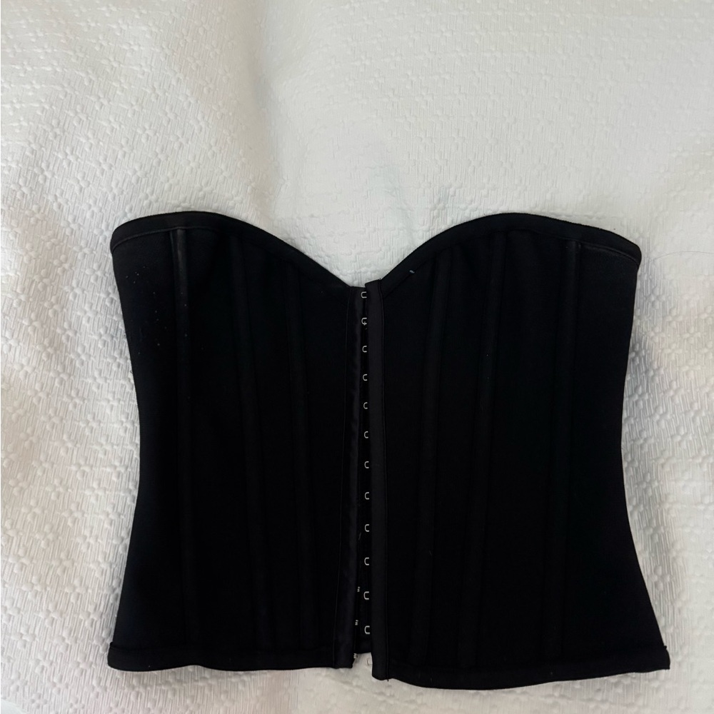 pretty little thing black corset